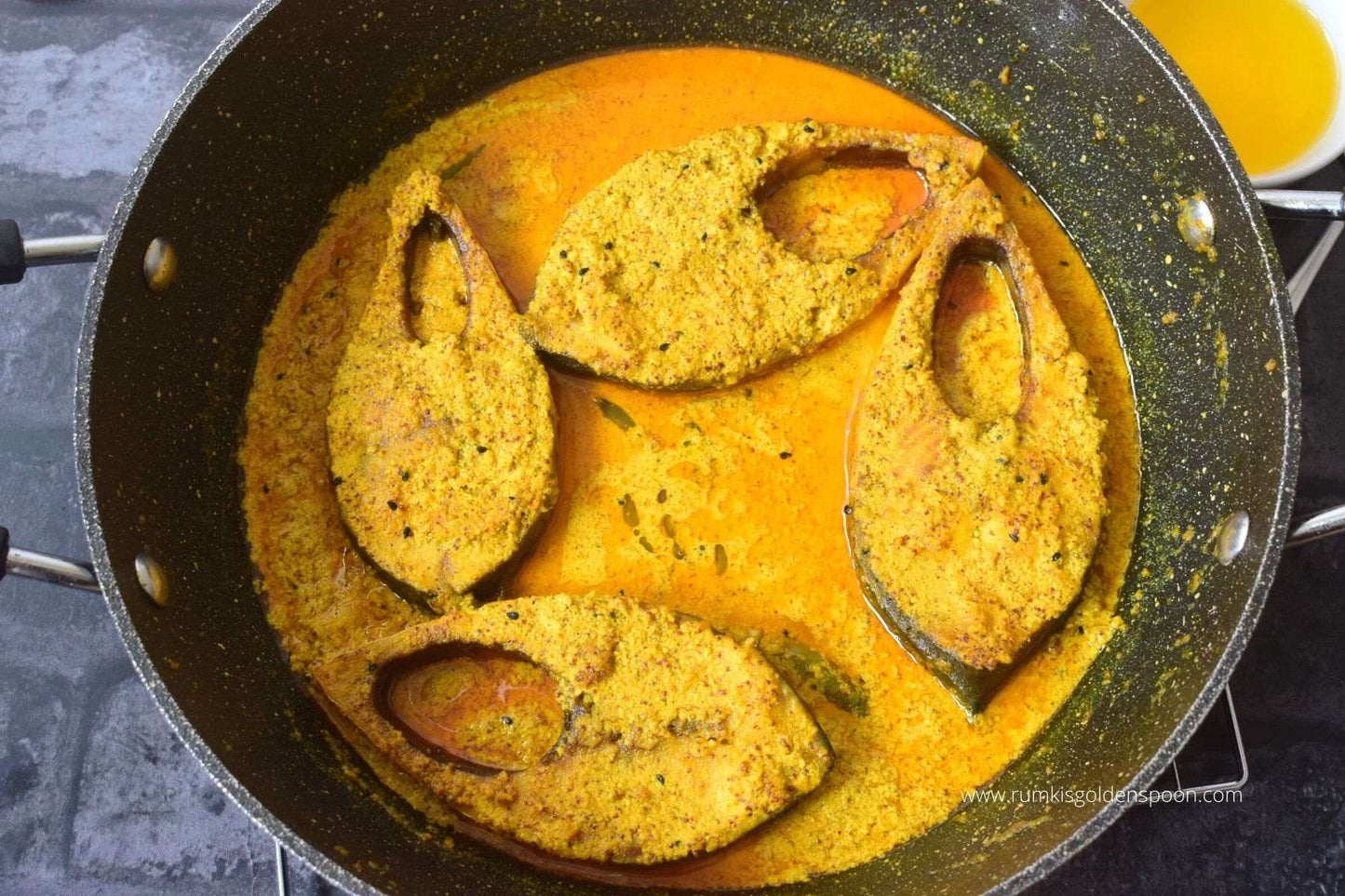 Freeze-Dried Shorshe Ilish (Hilsa in Mustard Sauce)